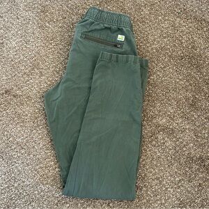 Vuori Men’s Green Ripstop Jogger Pants | Size M | Elastic Waist Travel Pants
